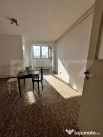 Garsoniera de vânzare, zona Micro 3, ideală pentru investi