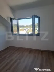 Apartament 3 camere, openspace, cu parcare Sanpetru 