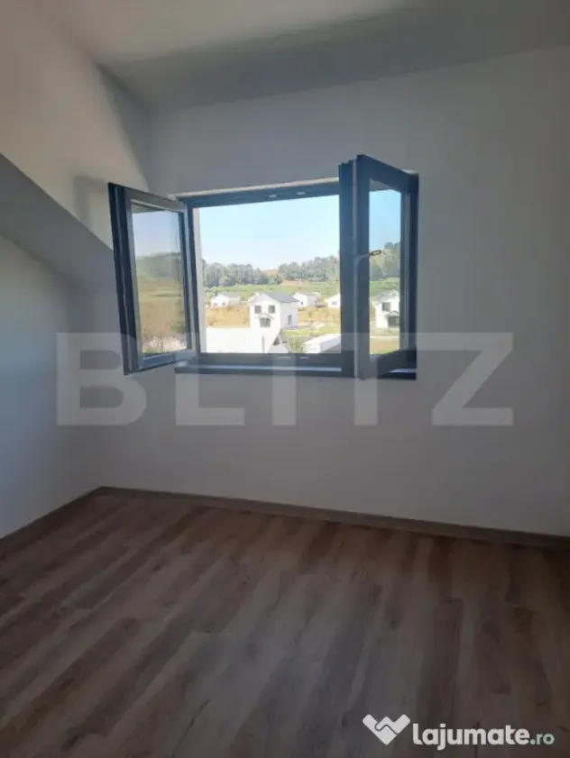 Apartament 3 camere, openspace, cu parcare Sanpetru - Sanpetru (Brasov)
