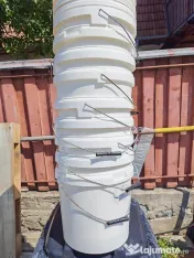 Găleți din plastic cu capac 