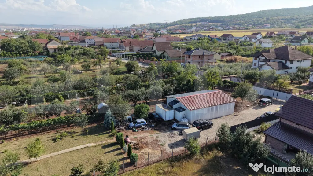 Casă cu teren 2.000 mp și acces la 2 străzi | Micești - Alba Iulia (Alba)