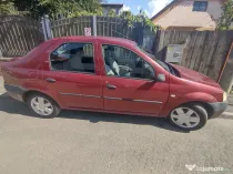 Se vinde Dacia Logan, an 2010, pe benzină, cu 86.078 km la bord.