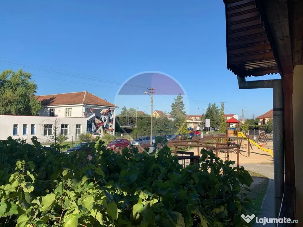 Locuință cochetă de închiriat într-o zonă liniștit... - Sibiu (Sibiu)