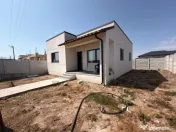 Casă de vânzare în Cârcea – zona TopGel 