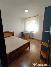 Apartament Cu Camere Semidecomandate Zona Ultracentrala 