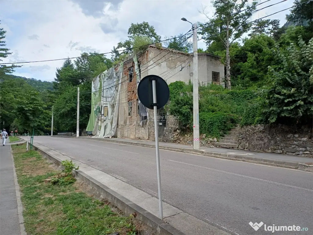 Baile Herculane, De Vila Miramonte, 3204 Mp. Teren Intravil - Baile Herculane (Caras-Severin)
