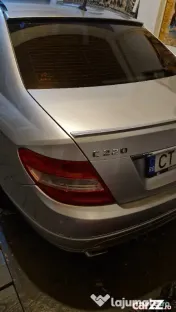 Mercedes benz w204 c220 
