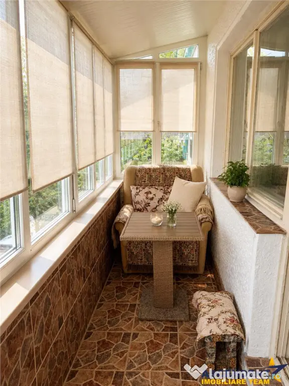 Apartament 2 camere, incadrat de verde, luminos, reabilitat - Brasov (Brasov)