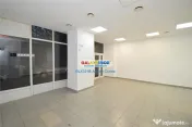 Spatiu comercial stradal Avrig Ritmului Iancului vad pietona