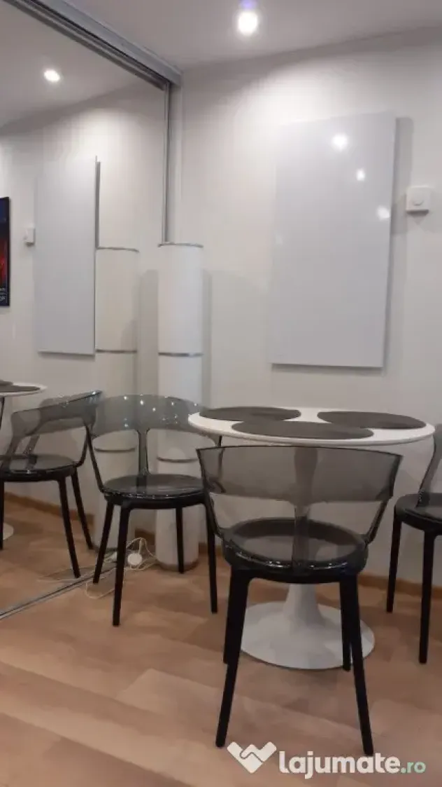 Garsoniera in mijlocul actiunii !!-Centrul Istoric Brasov - Brasov (Brasov)