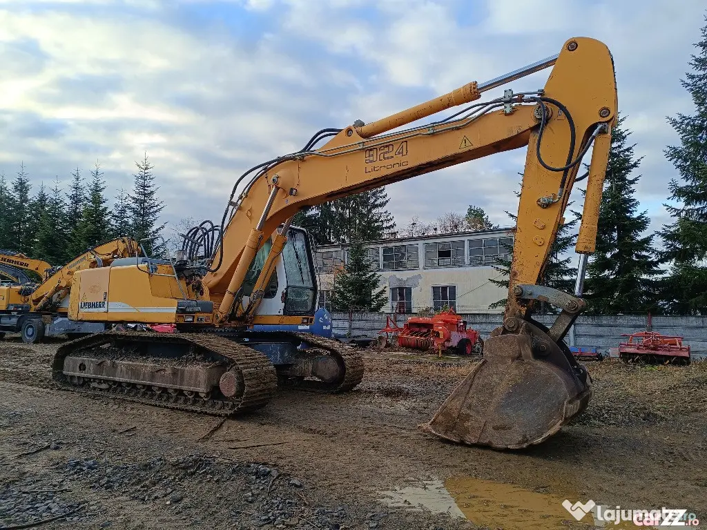 Excavator pe senile Liebherr R924B HDSL Litronic, 24 tone, 2007 - Negresti Oas (Satu-Mare)