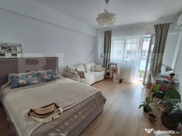 Apartament open space Unirea Towers parcare inclusa - Iasi (Iasi)