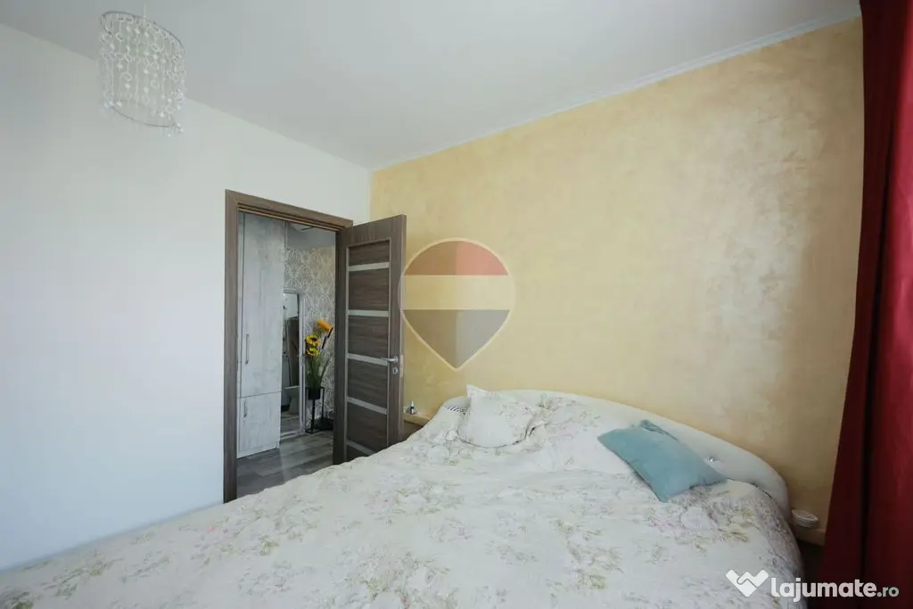 De vânzare apartament cu 2 camere, în zona Nufărul - Oradea (Bihor)