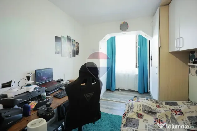 De vânzare apartament cu 2 camere, în zona Nufărul - Oradea (Bihor)