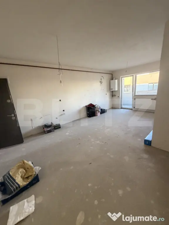 Apartament 3 camere 69 mp , parcare inclusa , 2 bai ,Zona T - Floresti (Cluj)