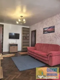 Tomis 1, Spital, de inchiriat apartament 3 camere, parter, mobilat