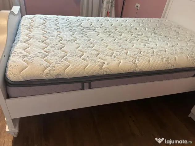Mobila dormitor pat si dressing