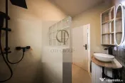 Apartament 2 camere, curte și 2 parcări, Centru Cluj 