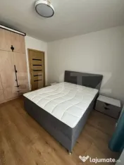 Apartament 3 camere, parcare, zona Plopilor 
