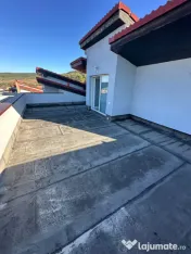 Casa cuplata finisata, la cheie, 150 mp, teren 454 mp, zona 