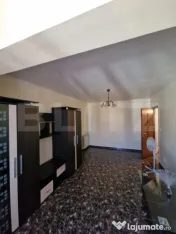 Apartament 2 camere de vanzare 
