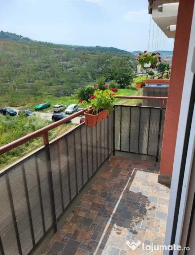 Apartament 3 CAMERE, 79MP ZONA EROILOR - Floresti (Cluj)