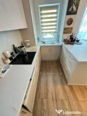 Apartament 3 camere 64mp, curte 120mp zona Subcetate 