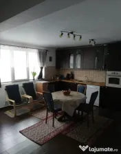 Apartament de 3 camere,64 mp, zona Vivo ,Florești
