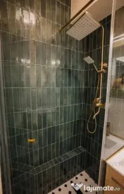 Garsoniera moderna, renovata integral, zona Brasovul Vechi! 