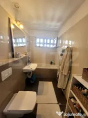 Apartament cu 4 camere decomandate, 85mp, 2 bai, parcare, Gh 