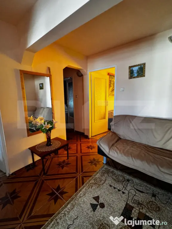 Apartament 3 camere, 86mp, decomandat, zona Blocuri - Campia Turzii (Cluj)
