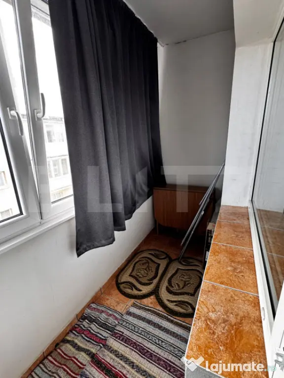 Apartament 3 camere, 86mp, decomandat, zona Blocuri - Campia Turzii (Cluj)