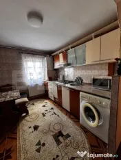 Apartament 3 camere, 86mp, decomandat, zona Blocuri