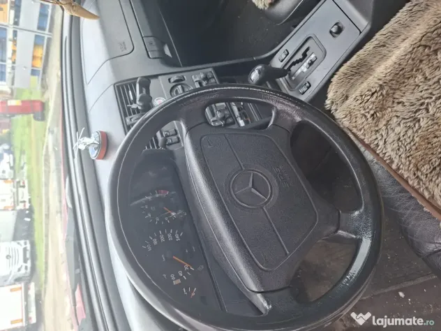 Mercedes Benz C 180