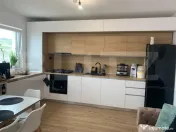 Finisaje de LUX, 2 camere, lift, orientat Sud, parcare, zona 