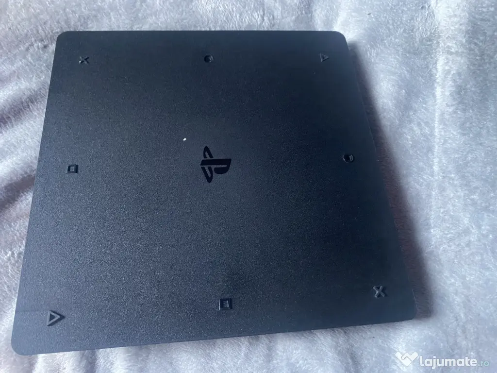 Vand PS4 Slim 500GB