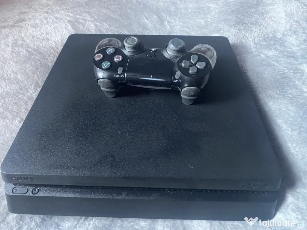 Vand PS4 Slim 500GB