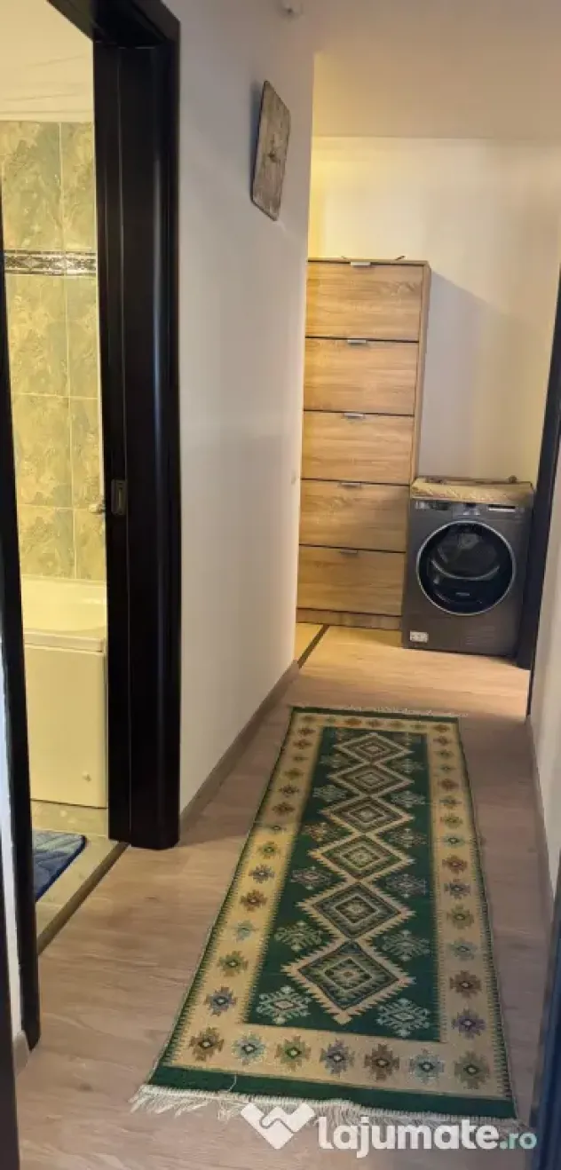 Apartament de închiriat