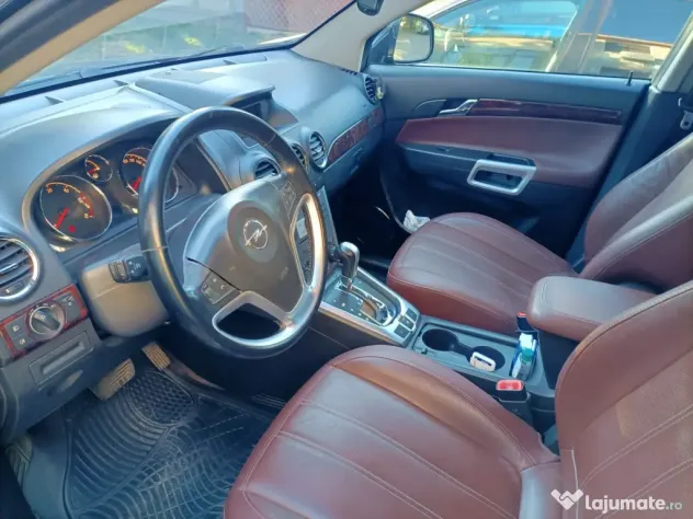 2013 Opel Antara