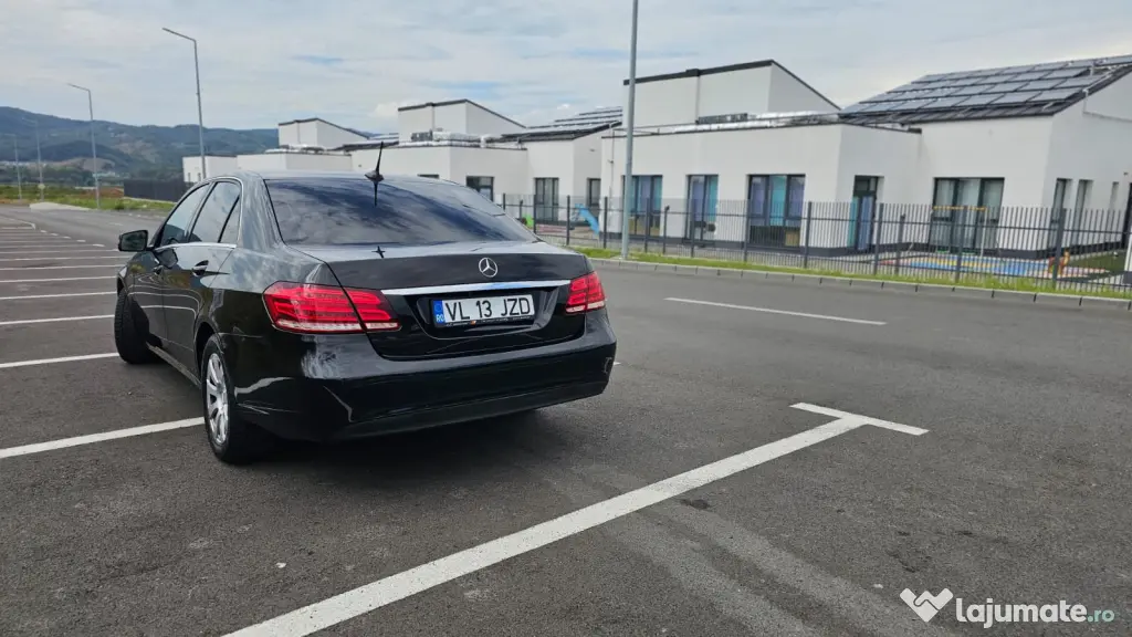 Vand Mercedes Benz