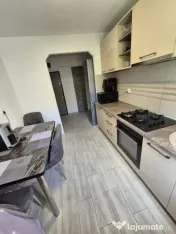 Apartament cu 3 camere , 61 mp, zona Manastur