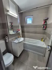 Apartament cu 3 camere , 61 mp, zona Manastur
