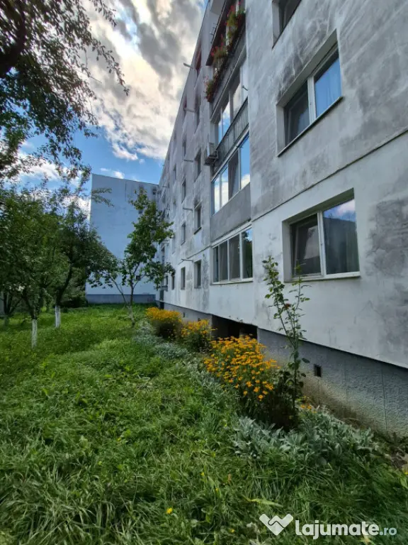 Apartament cu 3 camere , 61 mp, zona Manastur - Cluj-Napoca (Cluj)