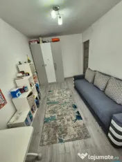 Apartament cu 3 camere , 61 mp, zona Manastur