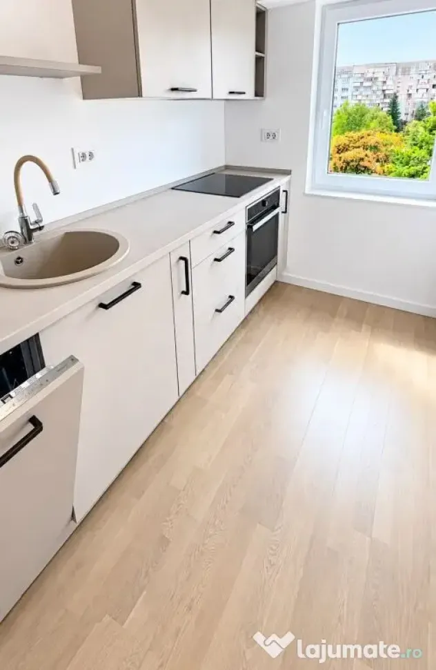 APARTAMENT 2 CAMERE, NEMOBILAT – ULTRACENTRAL, BUCEGI 12 - Ploiesti (Prahova)
