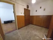 Oferim spre vanzare apartament 2 cam dec, et. 1 în Curtea de Argeș central