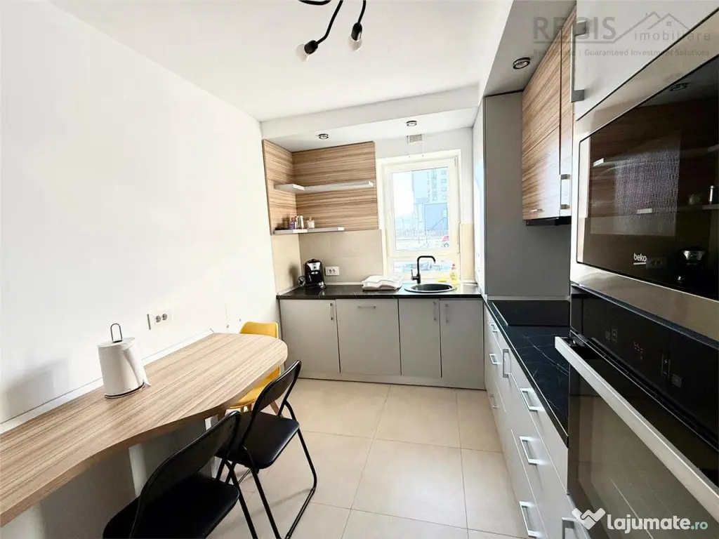 Apartament 3 camere Coresi Kasper - Parcare Inclusa - Brasov (Brasov)