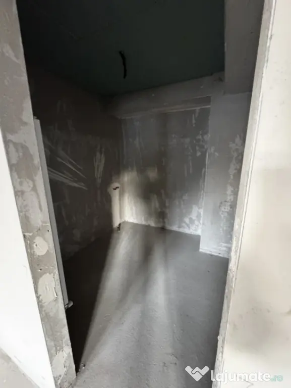 Apartament 3 camere 59mp + 18mp balcon, Zona Sesul de Sus | - Floresti (Cluj)