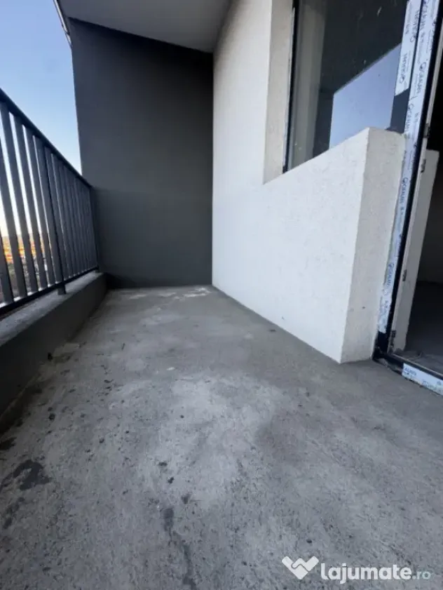 Apartament 3 camere 59mp + 18mp balcon, Zona Sesul de Sus | - Floresti (Cluj)