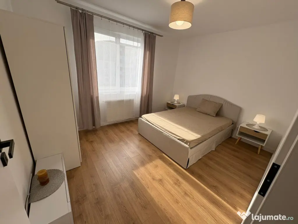 Vand apartament 2 camere 59mp+balcon 6mp zona Eroilor - Floresti (Cluj)